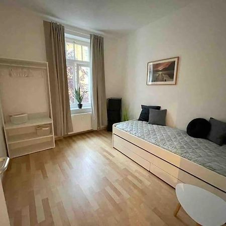 Ein Gemuetlicher Platz Im Gruenderzeitviertel Chemnitz Ngoại thất bức ảnh