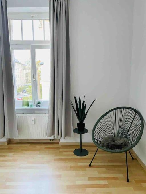 Ein Gemuetlicher Platz Im Gruenderzeitviertel Chemnitz Ngoại thất bức ảnh